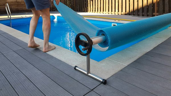 Protection optimale avec votre bâche de piscine sur mesure